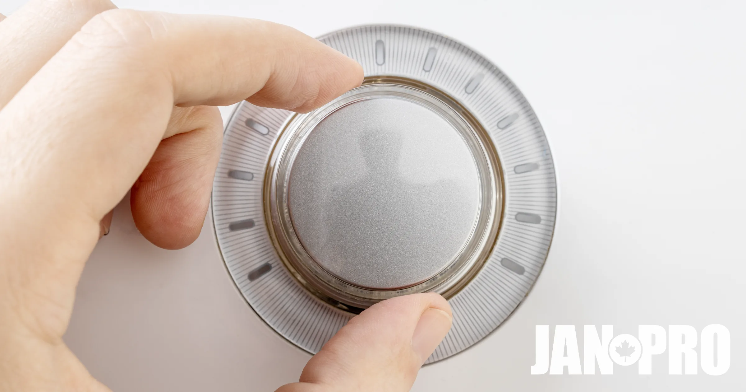 Turning a knob